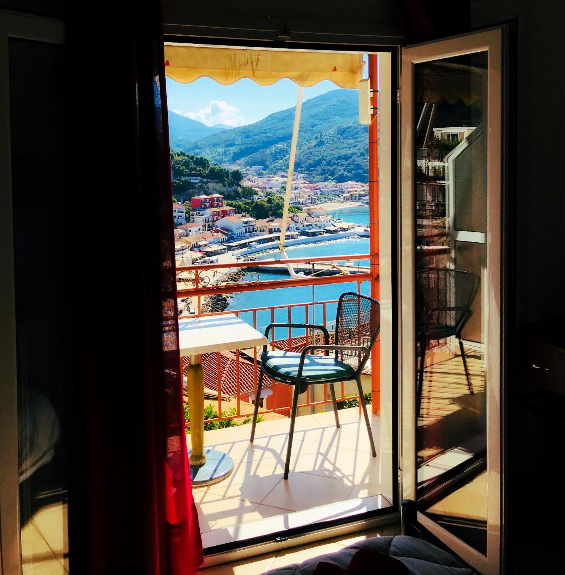 Marthas Studios Parga Buitenkant foto